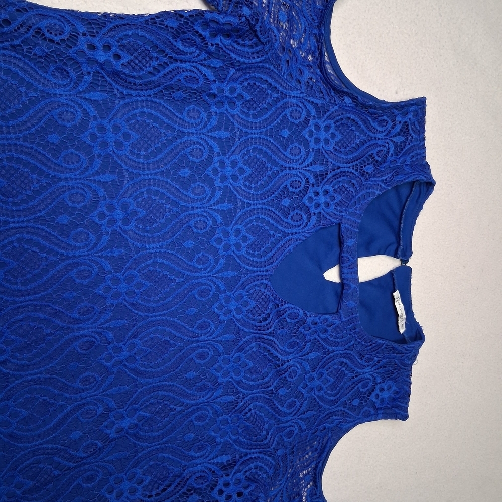 Revolution Royal Blue Lace Cold Shoulder Blouse - Picture 4 of 4